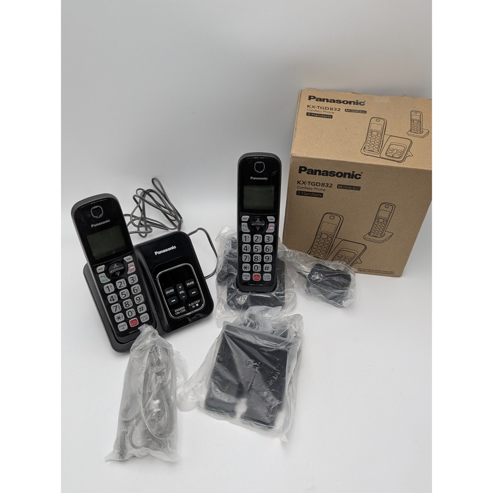 Panasonic | KX-TGD832M | Two (2) Handset Answering Machine Black Expandable